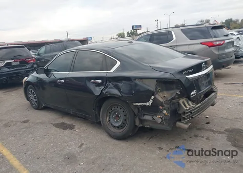 2015 Nissan Altima 2.5 S из США, поврежденный, VIN 1N4AL3AP5FN400596